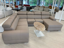 Load image into Gallery viewer, VENTO Large Sleeper Sectional