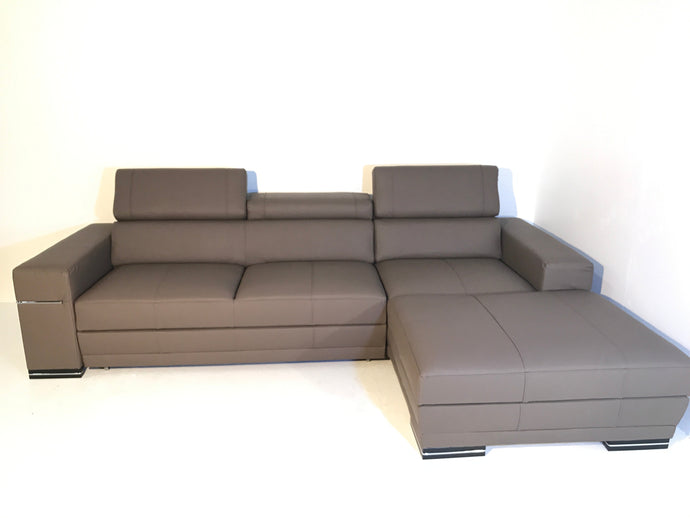 PARYS Sleeper Sectional