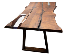 Hornbeam Wood Dining Table VEPREVO filled with Polymer Resin