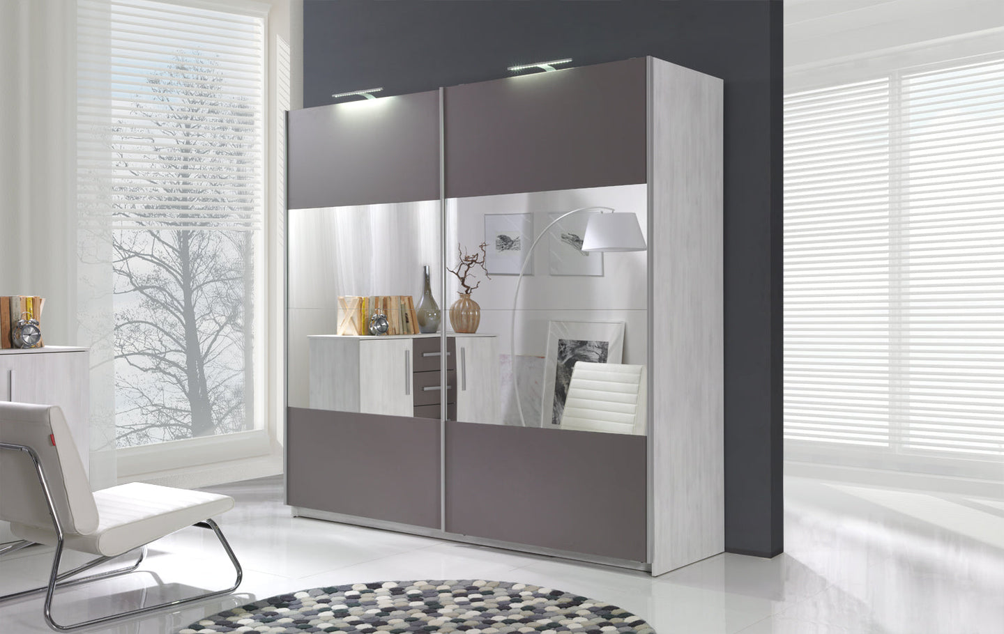 DIANA Wardrobe with LED